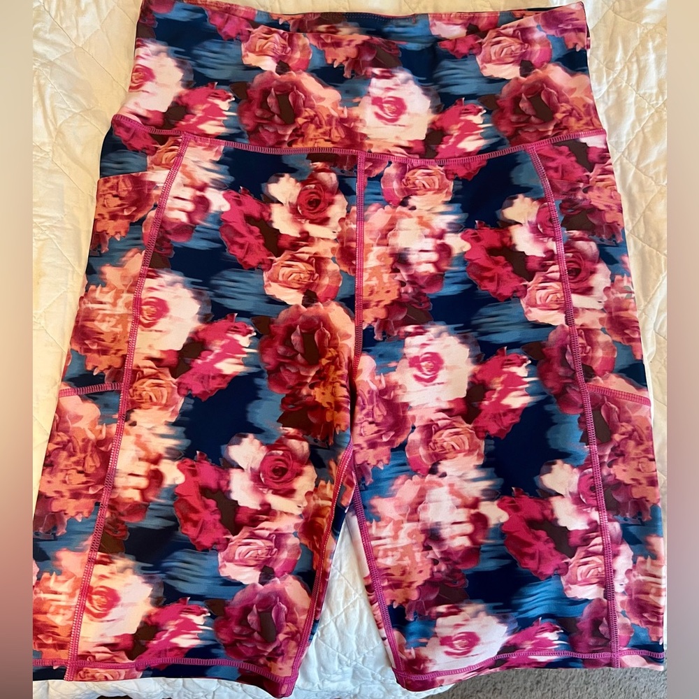 Nine West Active floral Pink and Navy Shorts